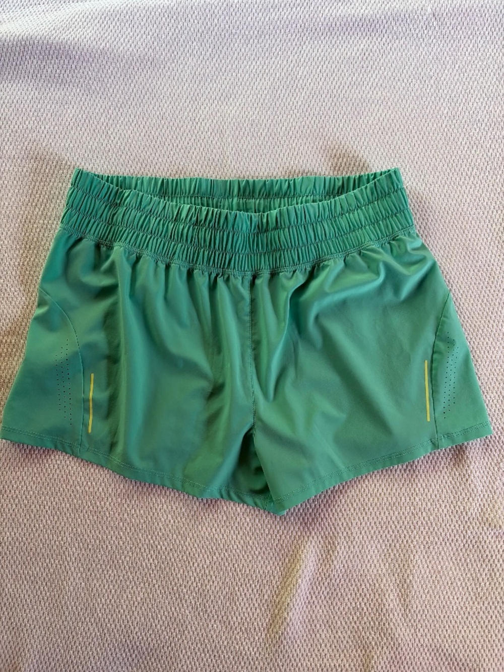 ASICS running shorts - Picture 1 of 4
